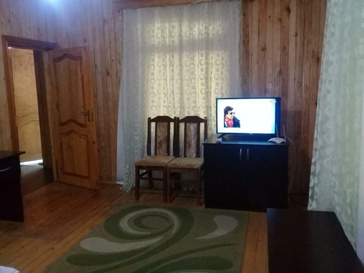 Kish Adasi Şǝki Kültér fotó